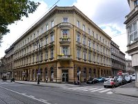 Zrinjevac 2011. godine, Palača Ožegović na uglu Berislavićeve i Zrinskoga trga.jpg